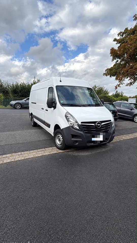 Opel Movano
