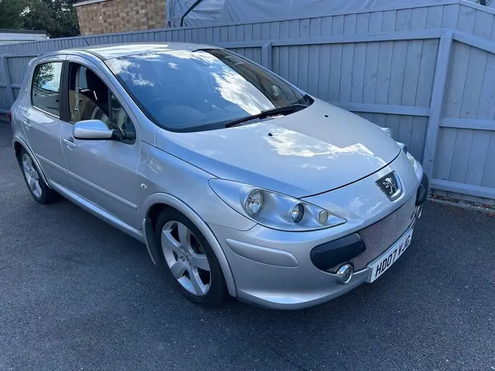Peugeot 307