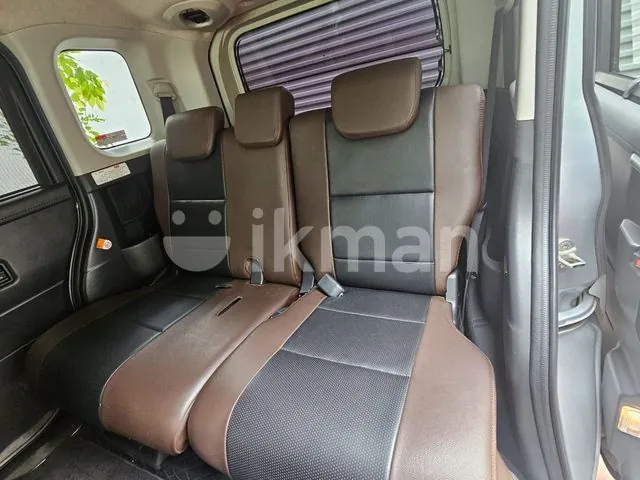 Toyota Roomy 2017 photo 3