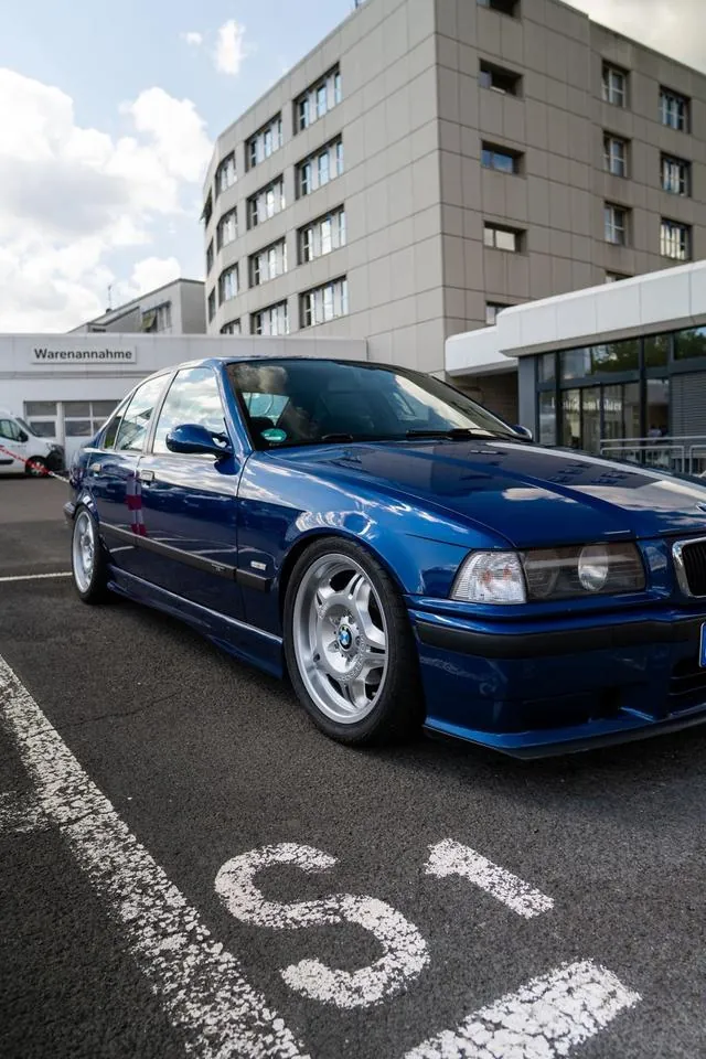 BMW E36