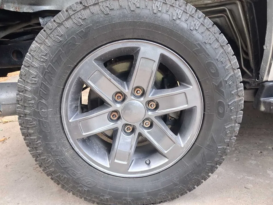 GMC Yukon 2010 photo 4