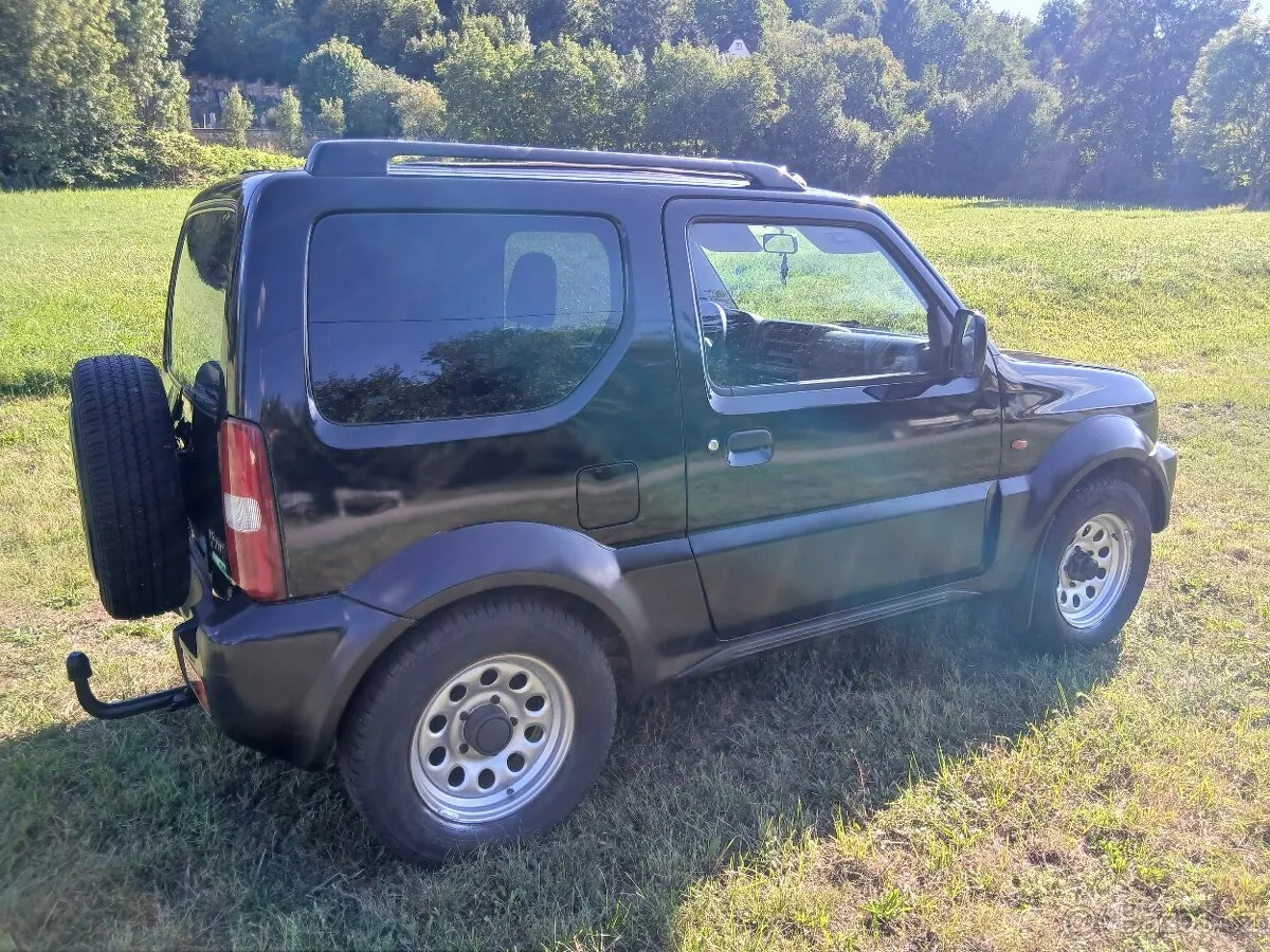 Suzuki Jimny 2002 photo 3