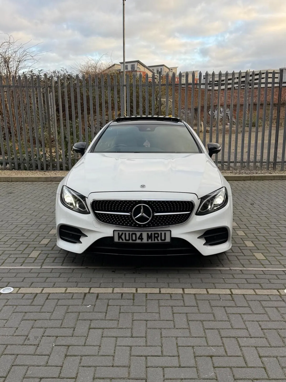 Mercedes-Benz E-Class 2017 photo 5