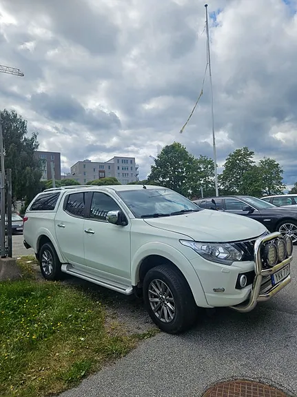 Mitsubishi L200
