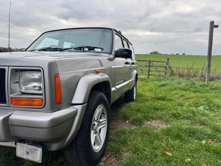 Jeep Cherokee 2001 photo 5