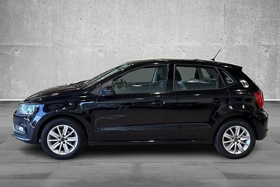 Volkswagen Polo 2015 photo 2