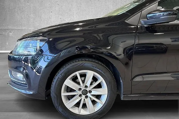 Volkswagen Polo 2015 photo 3