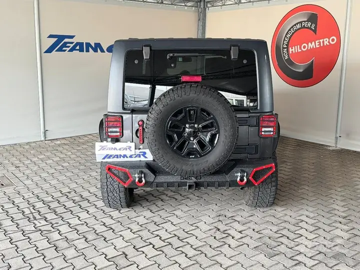 Jeep Wrangler Unlimited 2018 photo 4