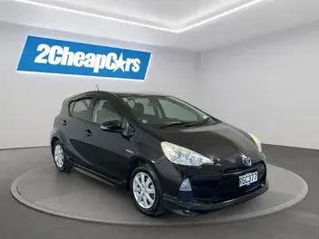 Toyota Aqua 2014 photo 4