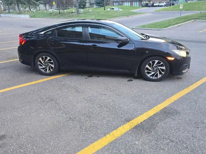 Honda Civic 2016 photo 4