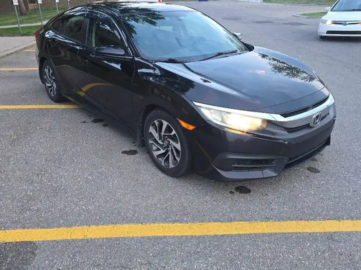 Honda Civic 2016 photo 2