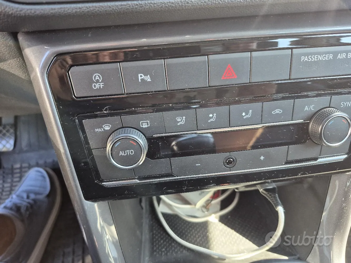 Volkswagen T-Cross 2019 photo 3