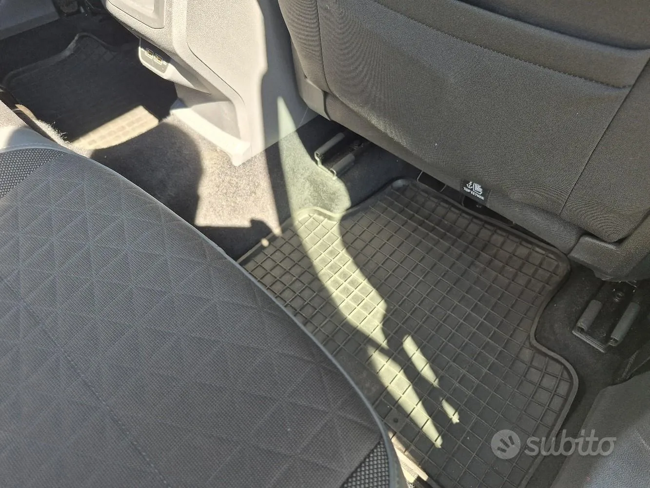 Volkswagen T-Cross 2019 photo 2