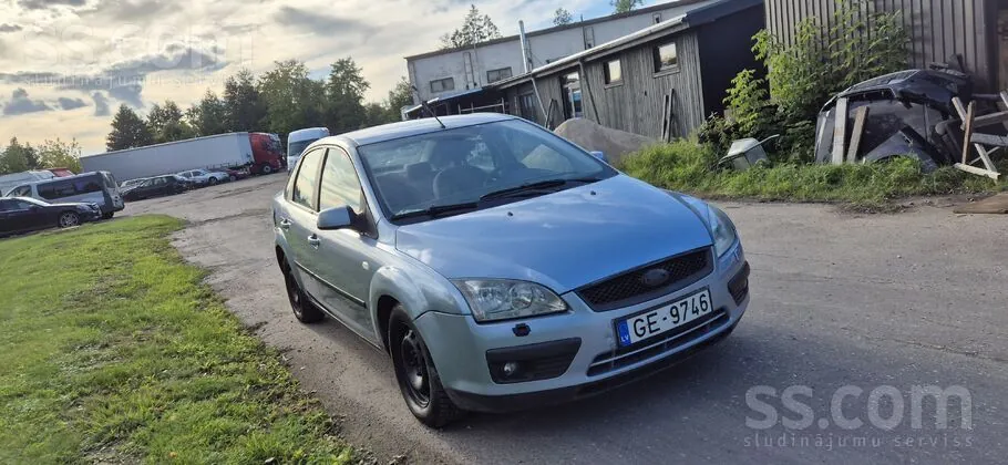 Ford Focus 2006 photo 2