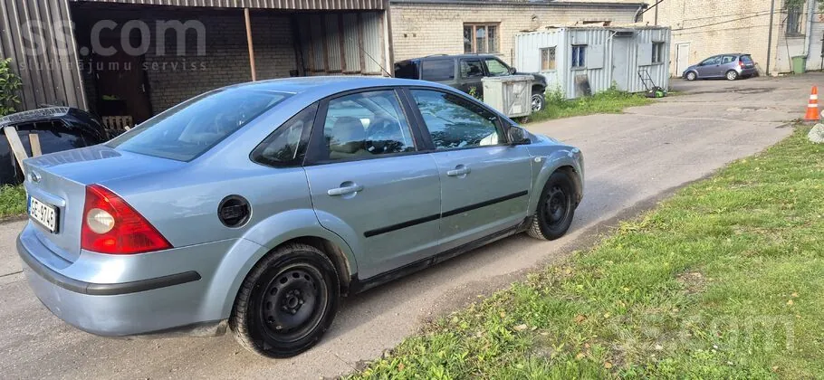 Ford Focus 2006 photo 3