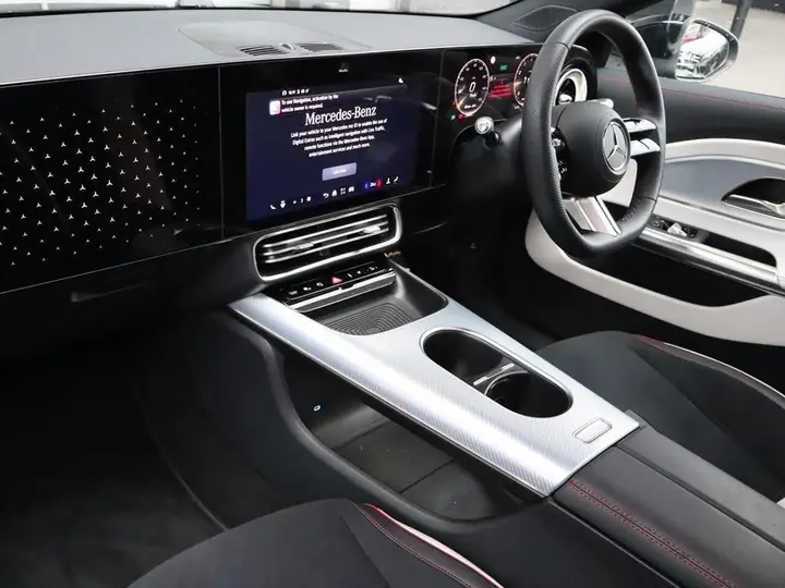 Mercedes-Benz Cla 2026 photo 3
