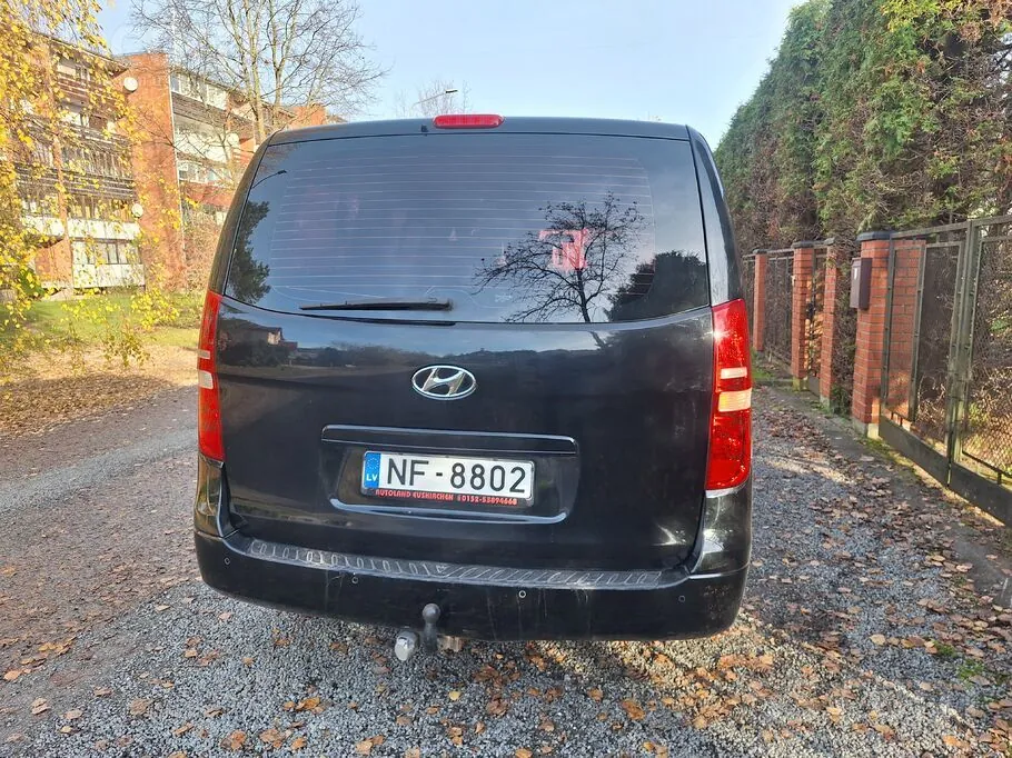 Hyundai H1 2010 photo 4