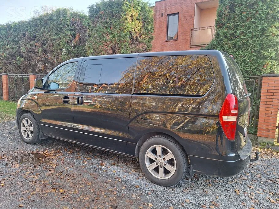Hyundai H1 2010 photo 3