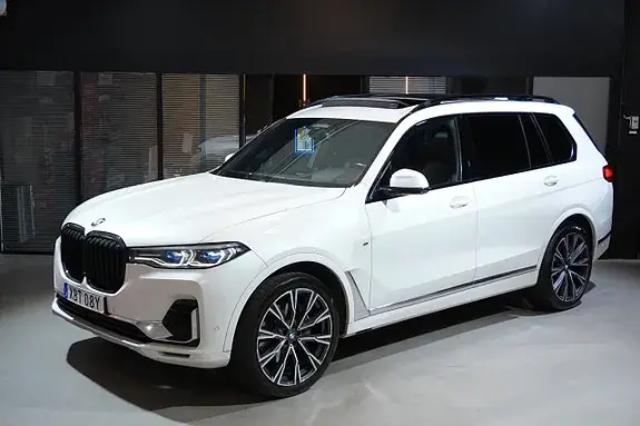 BMW X7 2019 photo 2