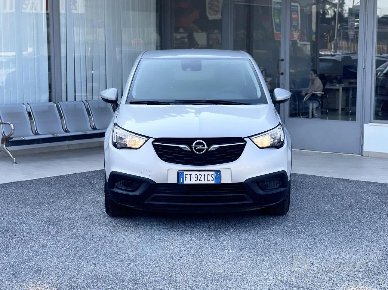Opel Crossland X 2018 photo 2