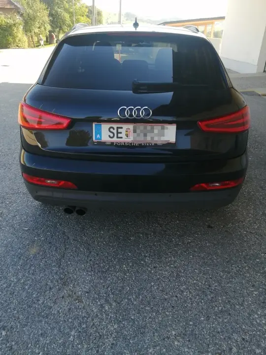 Audi Q3 2012 photo 3