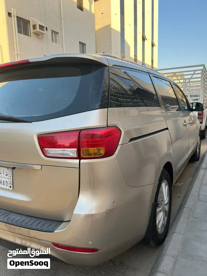 Kia Carnival 2017 photo 4