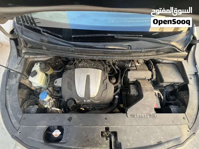 Kia Carnival 2017 photo 2