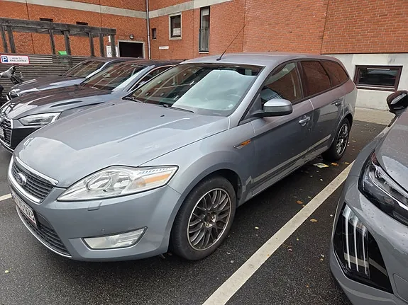 Ford Mondeo 2010 photo 2