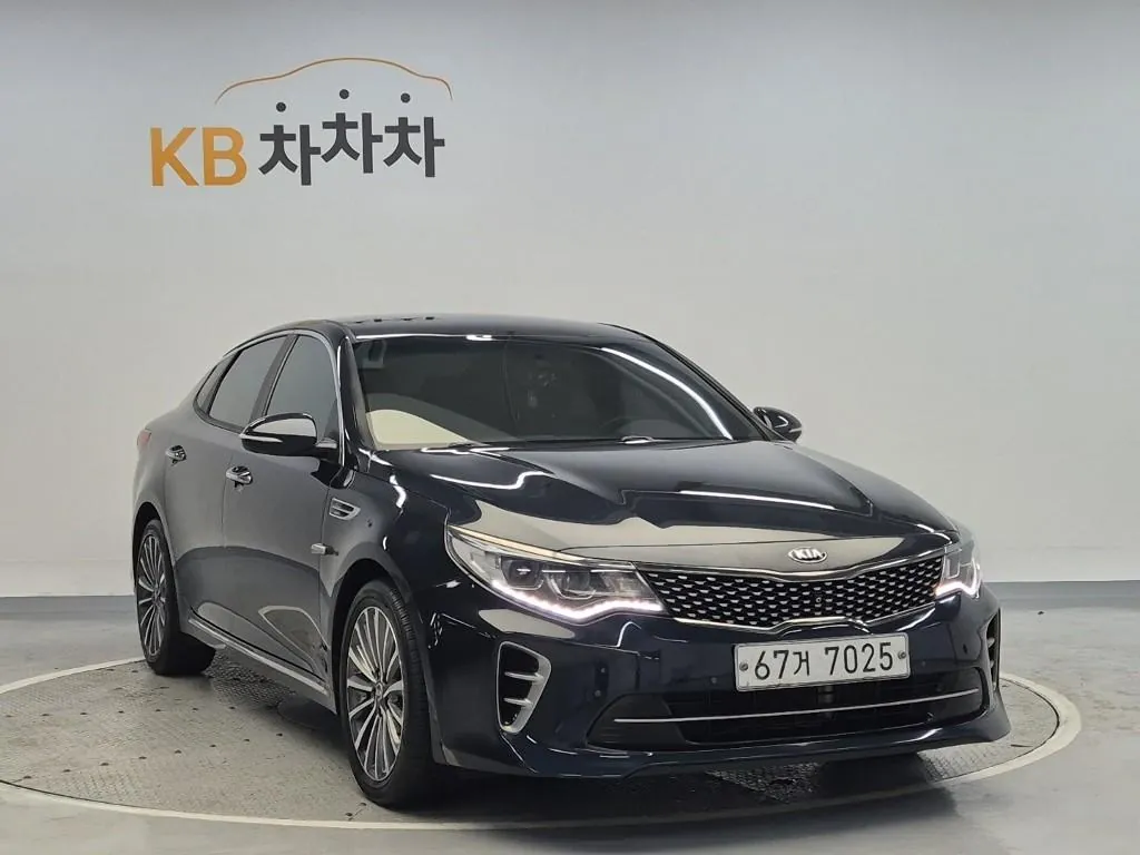 Kia K5 2017 photo 4