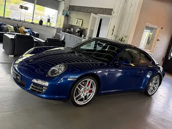 Porsche 911 2009 photo 2