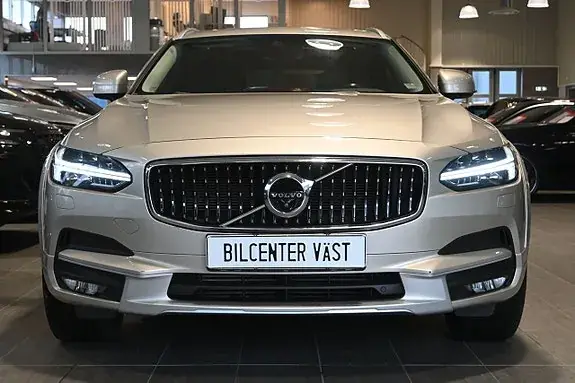 Volvo V90 Cross Country 2018 photo 5