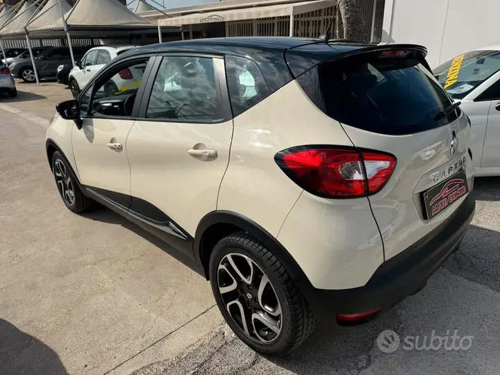 Renault Captur 2015 photo 4