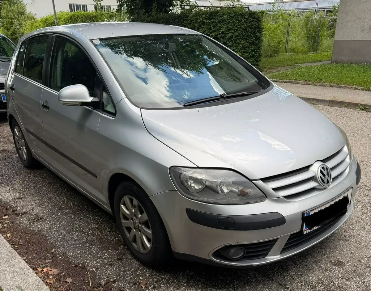 Volkswagen Golf 2006 photo 2