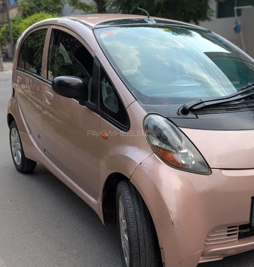 Mitsubishi I