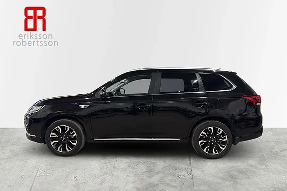 Mitsubishi Outlander 2018 photo 2