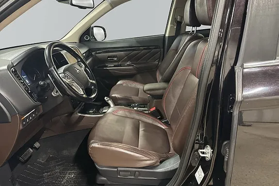 Mitsubishi Outlander 2018 photo 5