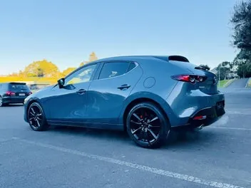 Mazda 3 2019 photo 3