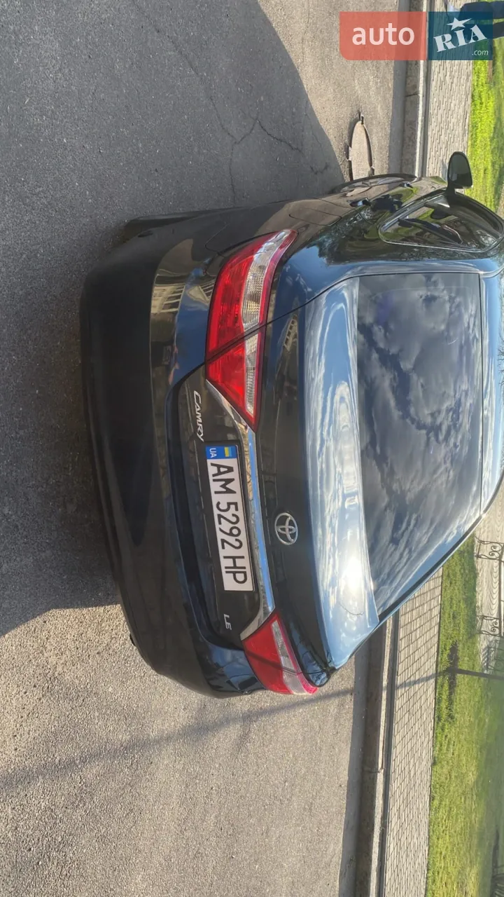 Toyota Camry 2015 photo 3