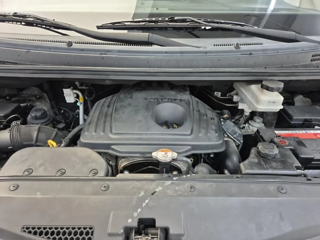 Hyundai Grand Starex 2014 photo 5