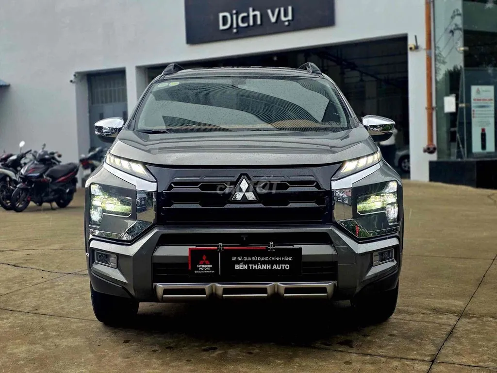 Mitsubishi Xpander Cross