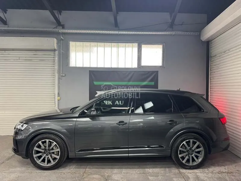 Audi Q7 2020 photo 3