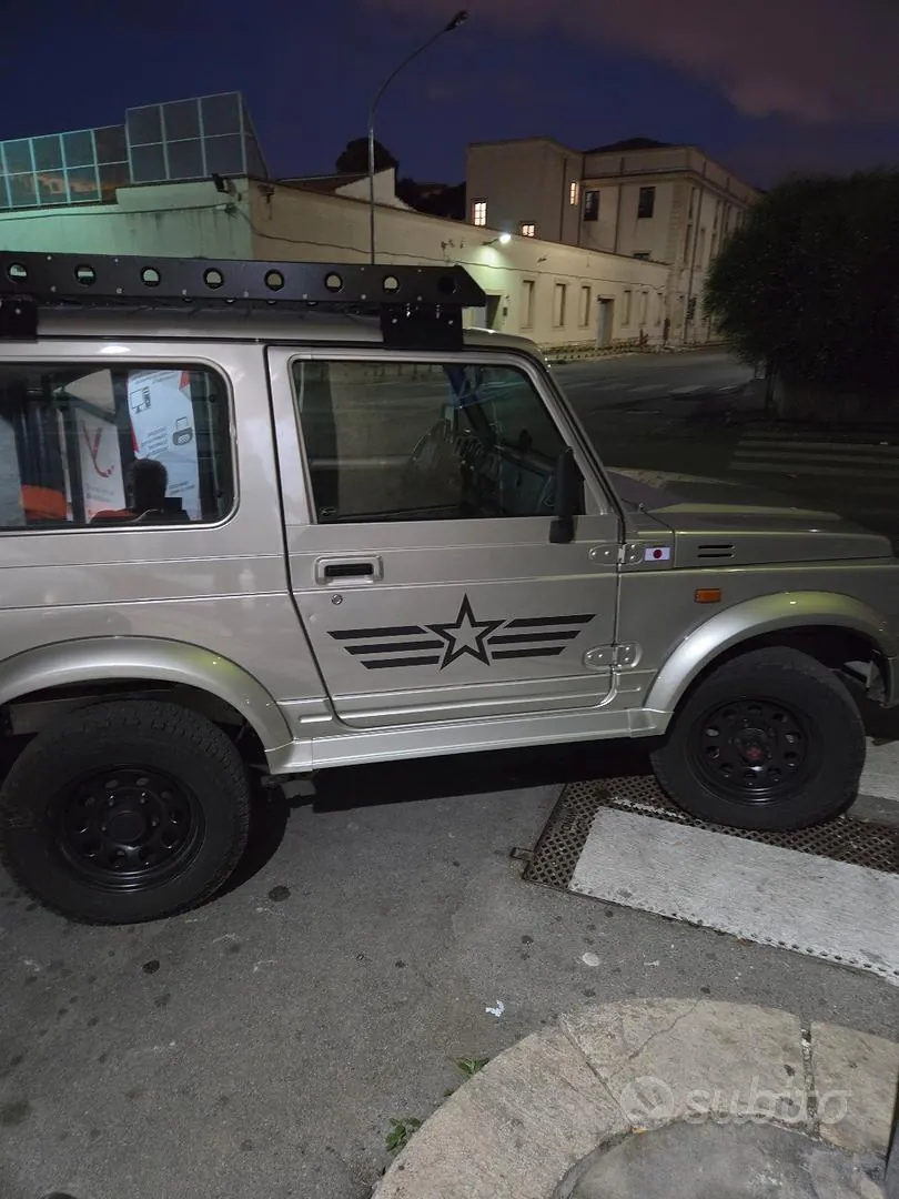 Suzuki Samurai