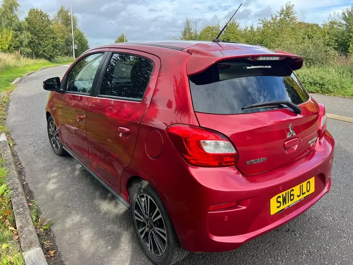 Mitsubishi Mirage 2016 photo 5