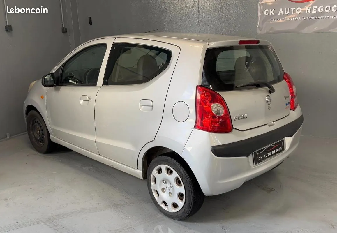 Nissan Pixo 2009 photo 2