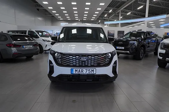Ford Transit Courier 2025 photo 4