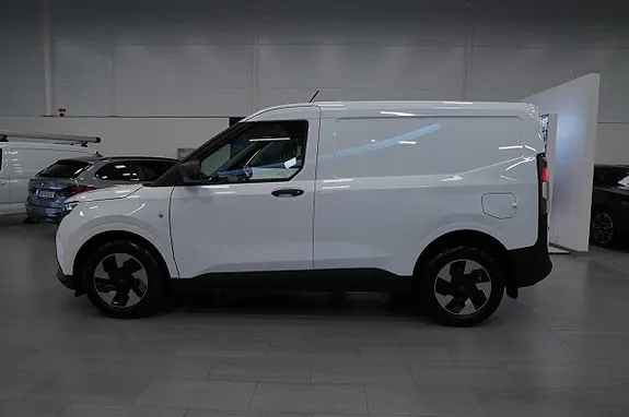Ford Transit Courier 2025 photo 3