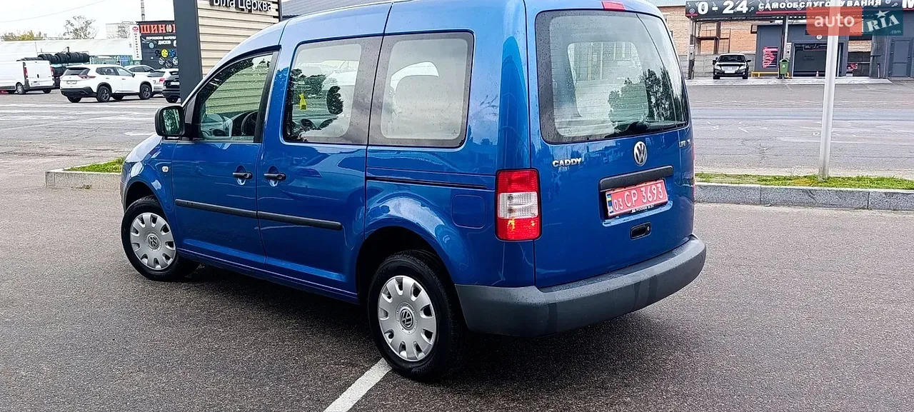 Volkswagen Caddy 2010 photo 2