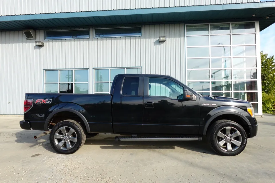 Ford F-150 2012 photo 2