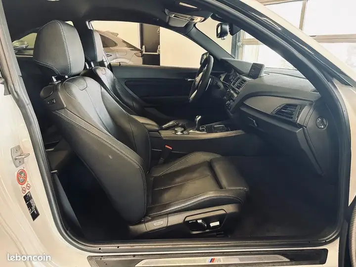 BMW M2 2017 photo 4