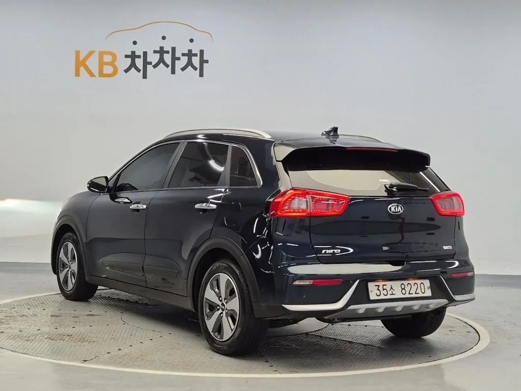 Kia Niro 2018 photo 2